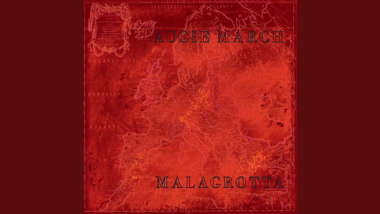 A Walk Along the Tiber