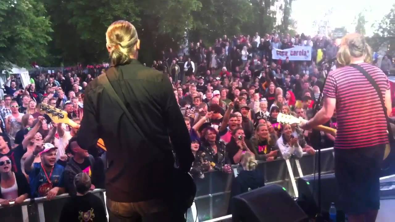 Coca Carola live Peace & Love 2012