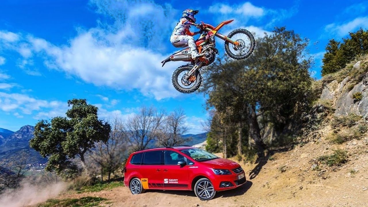 ENDURO GP CHAMPION DOING TRICKS -  Josep Garcia