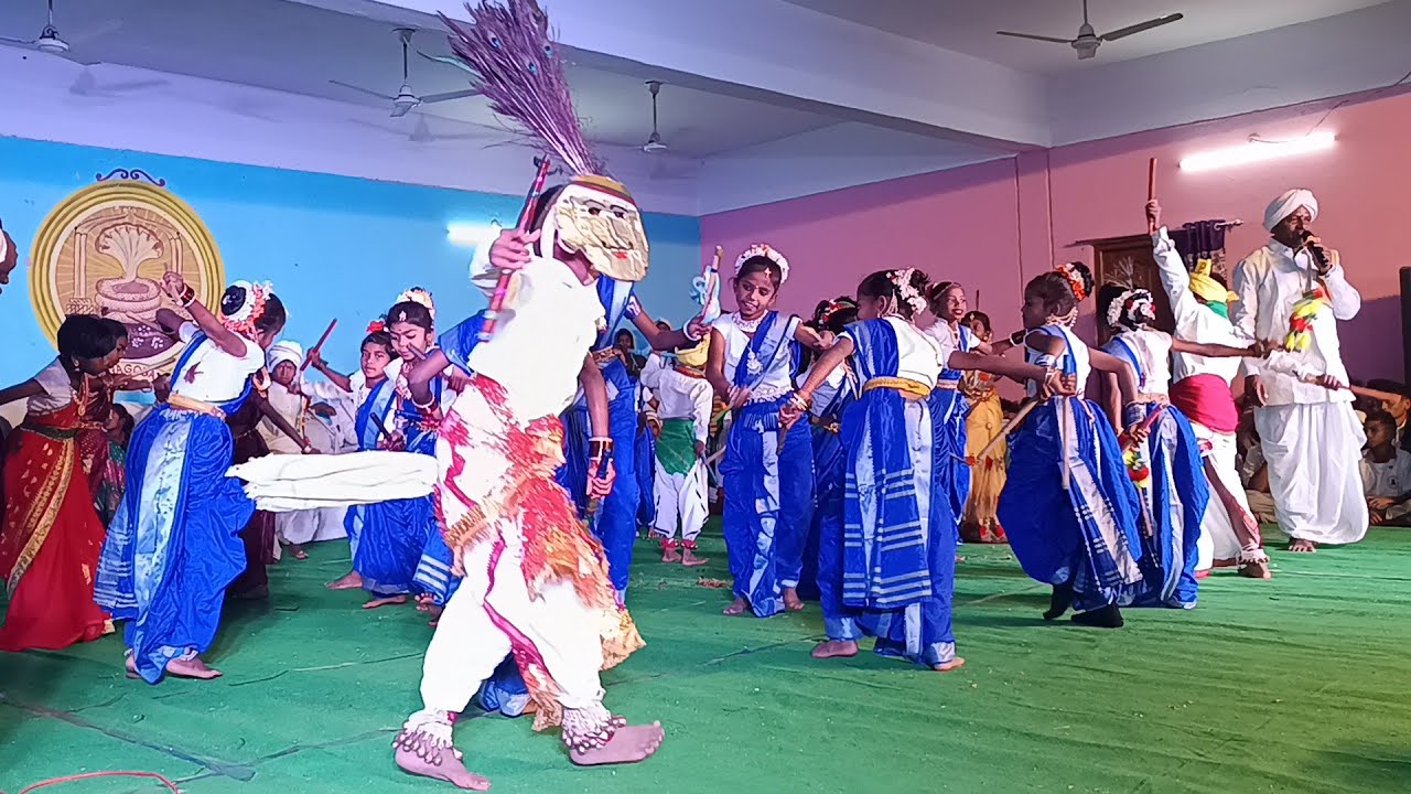 Mugri pungar Badho Bai |Keslapur Nagoba Darbar lo Gondi Demsa Hostel girls #JAYGONDRAJ 