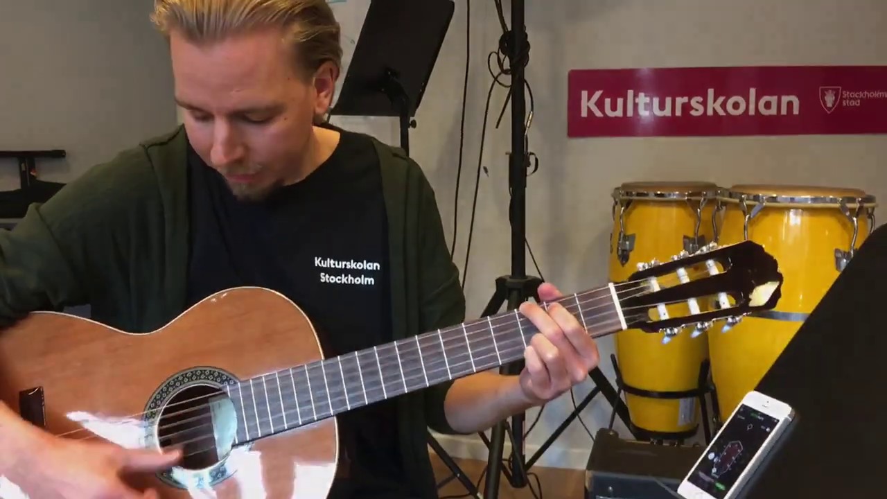 Stämma gitarren hemma!