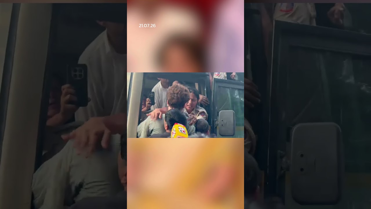 Priyanka Gandhi Detained Outside PM's Residence | Mo of Everything