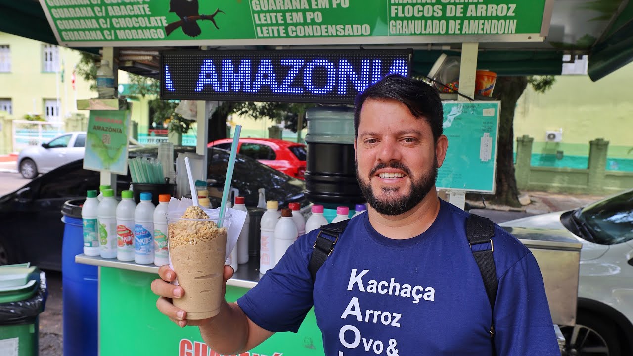 Insano! Provando as Comidas de BELÉM do Pará - BOMBA da Amazônia + Tacacá + UNHA de CARANGUEJO
