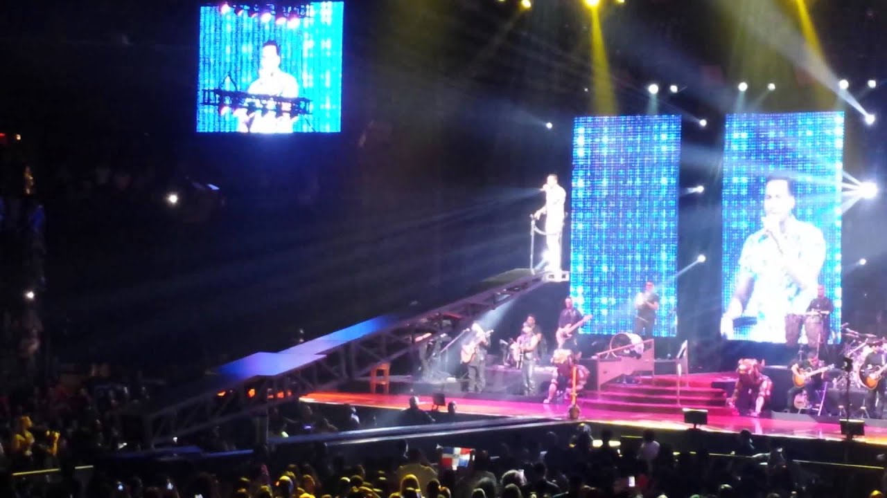 Romeo Santos - Barclays Center OLD SCHOOL (Aventura hits)