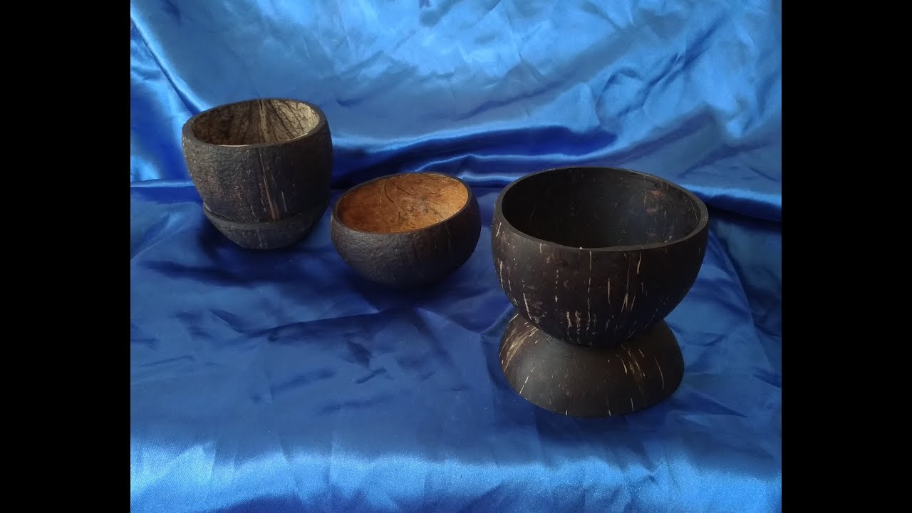 Making a coconut bowl!