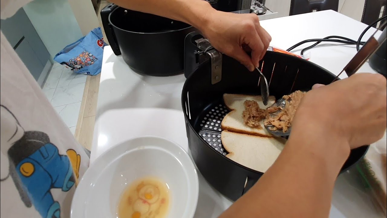 早餐日常 氣炸鍋鮪魚吐司＋熱鮮奶｜輕鬆準備零失敗