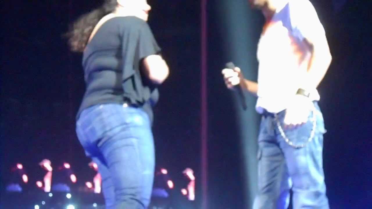 Hero-Enrique Iglesias Live at Prudential Center July 21st 2012
