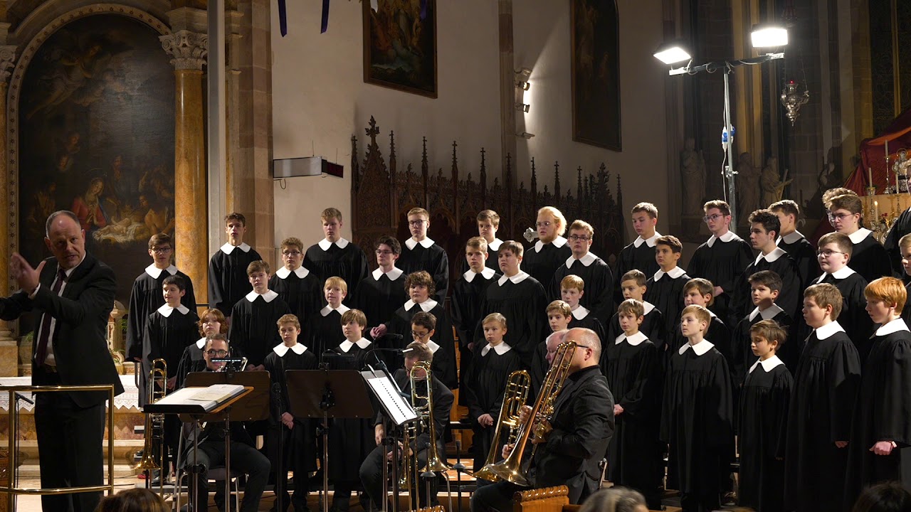 Macht hoch die Tür, die Tor macht weit | Windsbacher Knabenchor