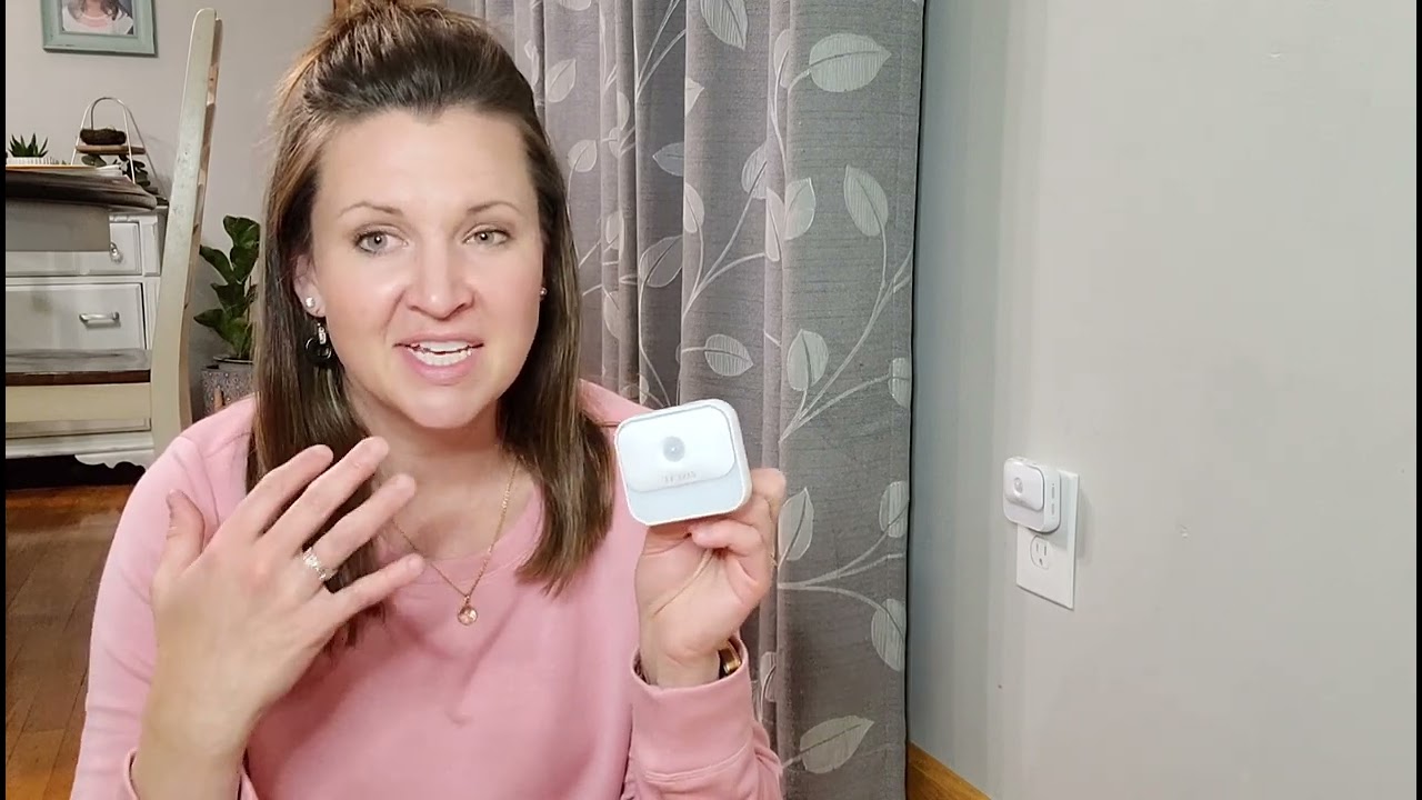 Review of ZISUYU Plug-in Night Light Motion Sensor Night Light Indoor Night Lights Plug Into Wall