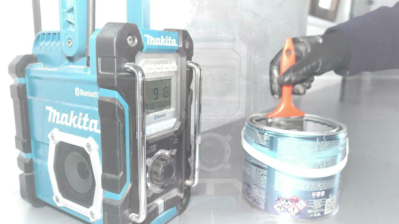 makita DMR108