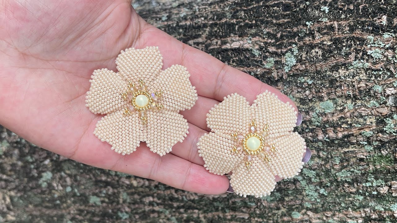 FLOR EN PEYOTE #peyote #flowers #earrings #handmade #tutorial #viral #crochet #florhermosa #rd