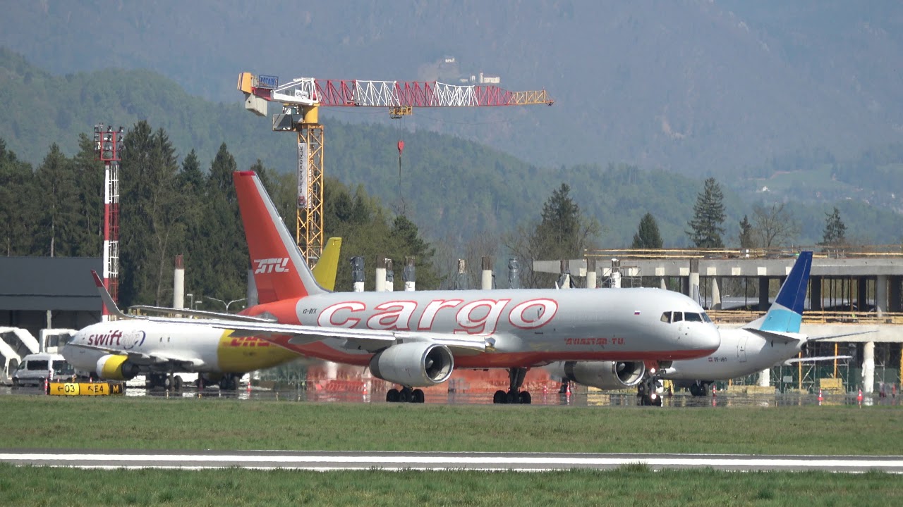 4K✈ Aviastar Boeing 757-223SFWL @ Brnik Airport ✈