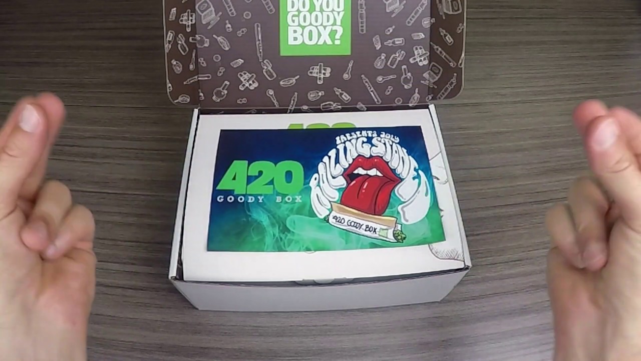 OFFICIAL UNBOXING: ROLLING STONED JULY 2019 by 420 GOODY BOX