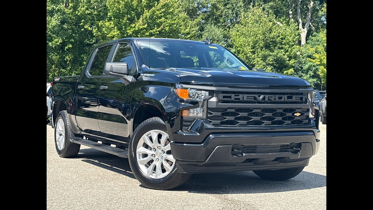 2025 Chevrolet Silverado 1500 Custom Attleboro, Norwood, Raynham, Providence, North Smithfield,...