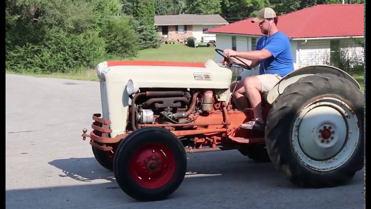 Ford 600 Series Tractor Online at Tays Realty & Auction, LLC