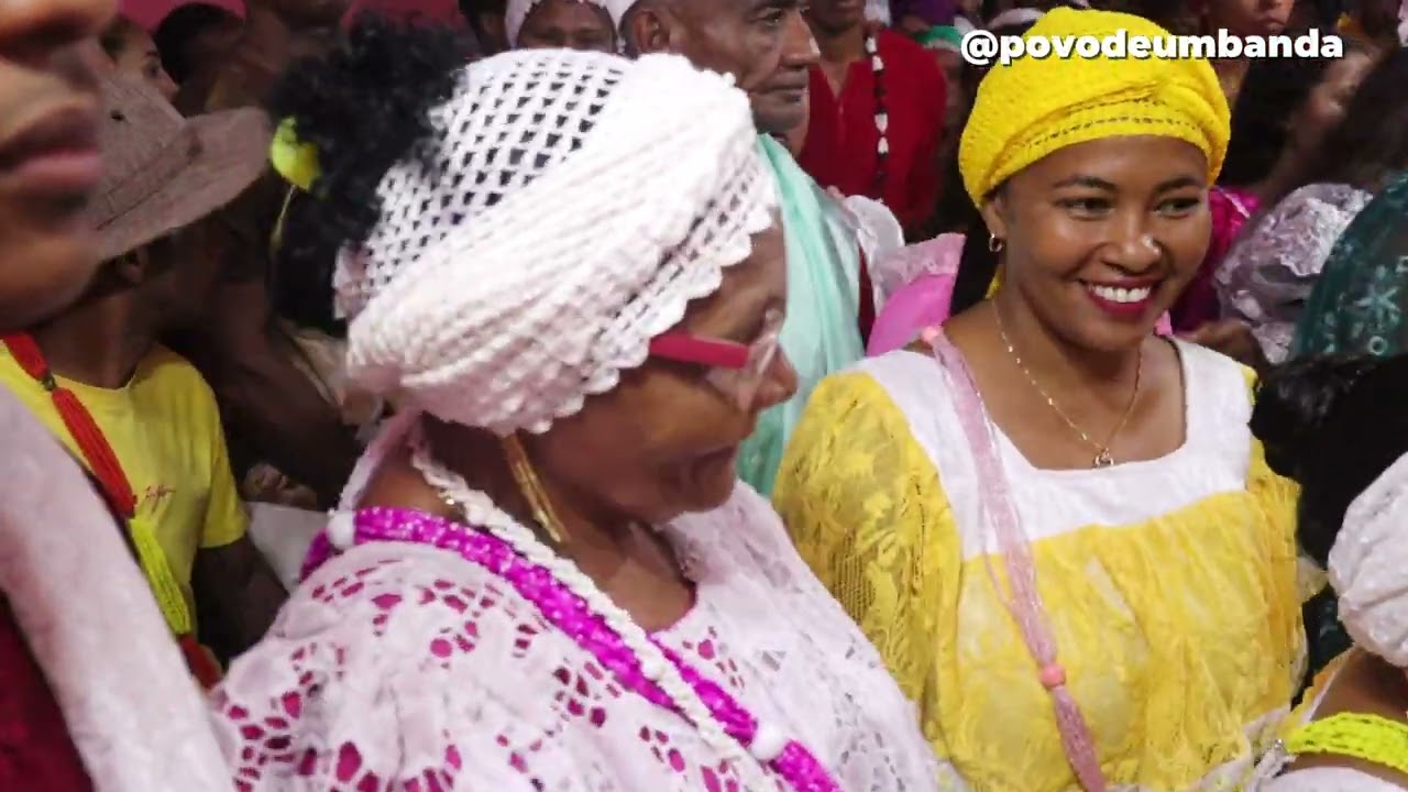 PAI DE SANTO ANTÔNIO NA TENDA DA MÃE DE SANTO LUÍZA EM COROATÁ-MA