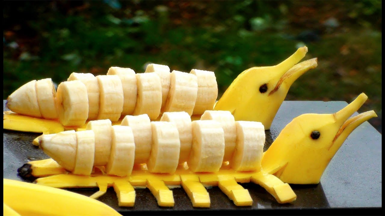 How to Make Banana Dolphins | Banana Art | Banana Dolphins Garnishes