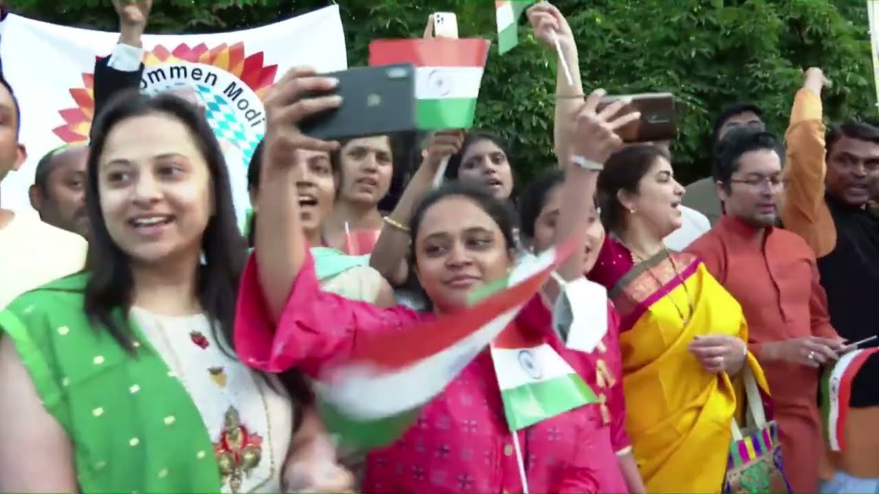 Indian Community Welcomes PM Modi in Munich, Germany