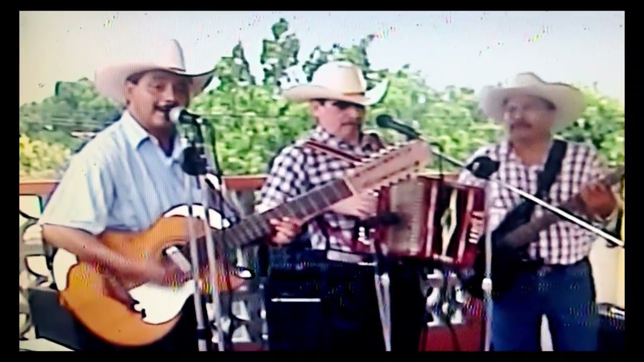 Sabor de Engaño y Luz de mi alborada fara fara