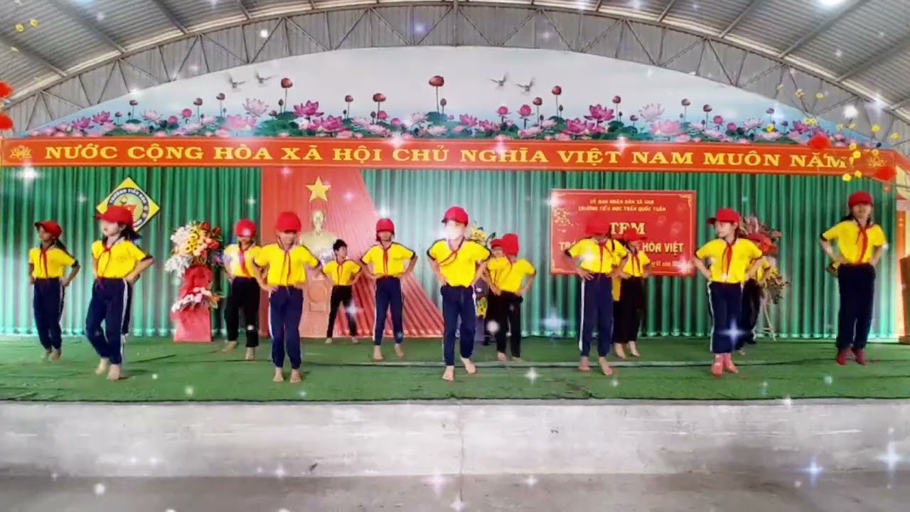 Mái trường cho ta học bao điều hay/Trường TH Trần Quốc Tuấn xã Uar Gia Lai 