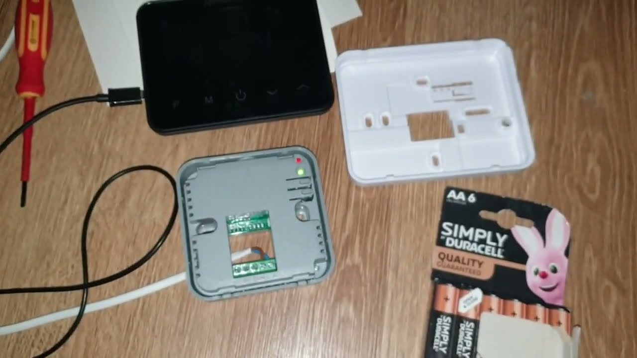 termostat programabil smart wifi reecomer  TW-08-P  -  instalare in detaliu
