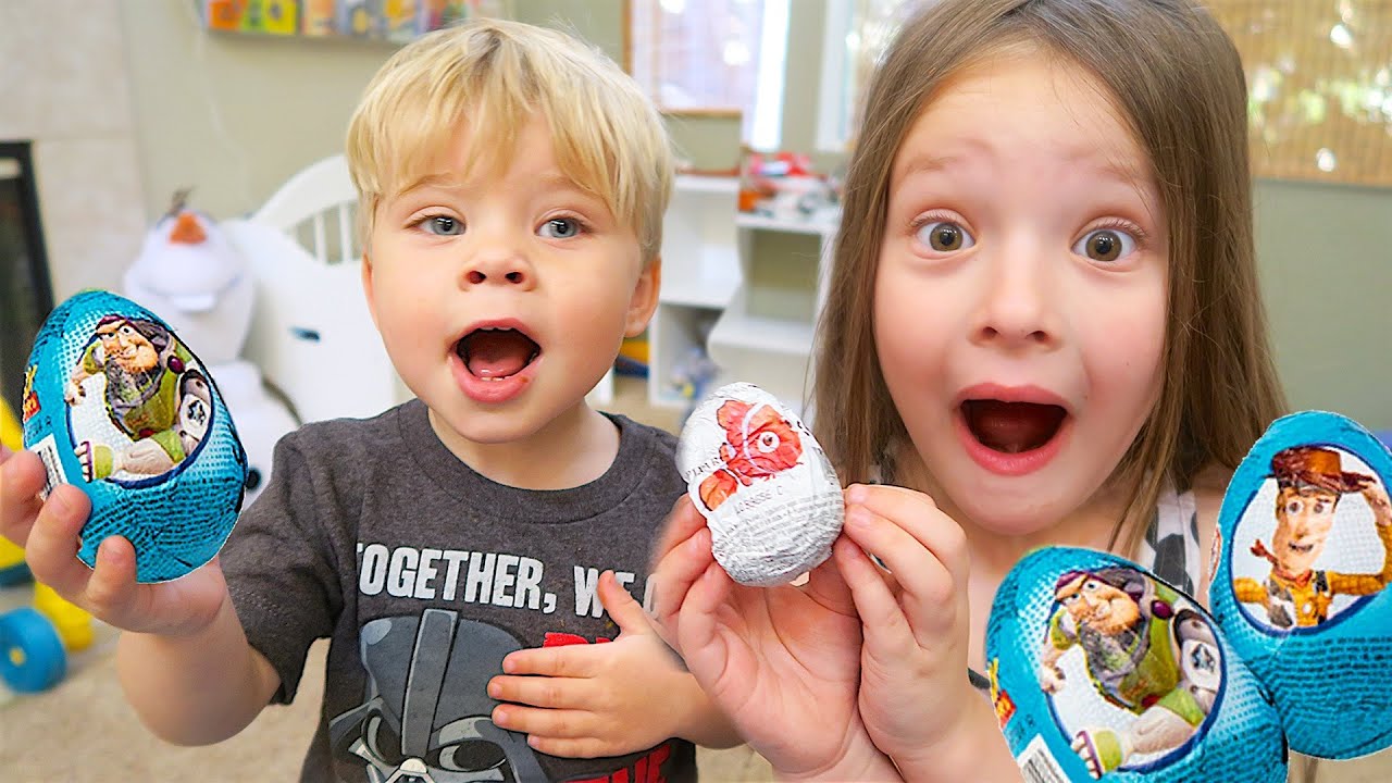 DISNEY CHOCOLATE EGG SURPRISE! Finding Dory and Toy Story Surprises!