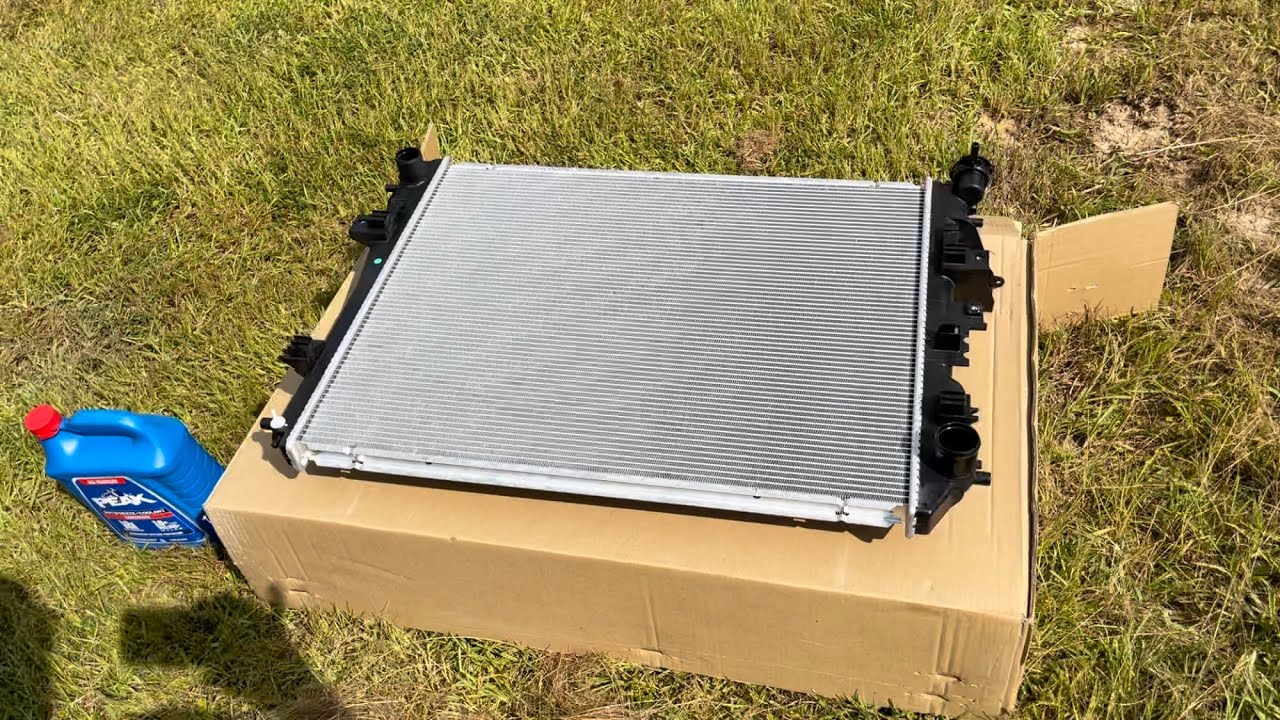 2014 Dodge Ram 1500 Tradesman 3.6L Radiator