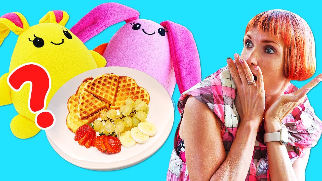 Il coniglietto Lucky in cucina! Una mamma per Lucky e i giochi di cucina per bambini