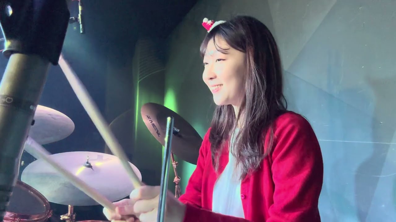 팔레트 공연에 초대합니다