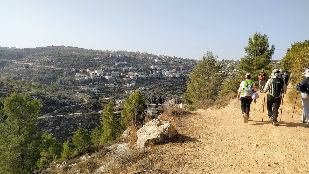 שביל ישראל מירושלים למושב מטע (קרית מנחם, עין לבן, מעין איתמר, טרסות, עין קובי, חורבת דורבן)