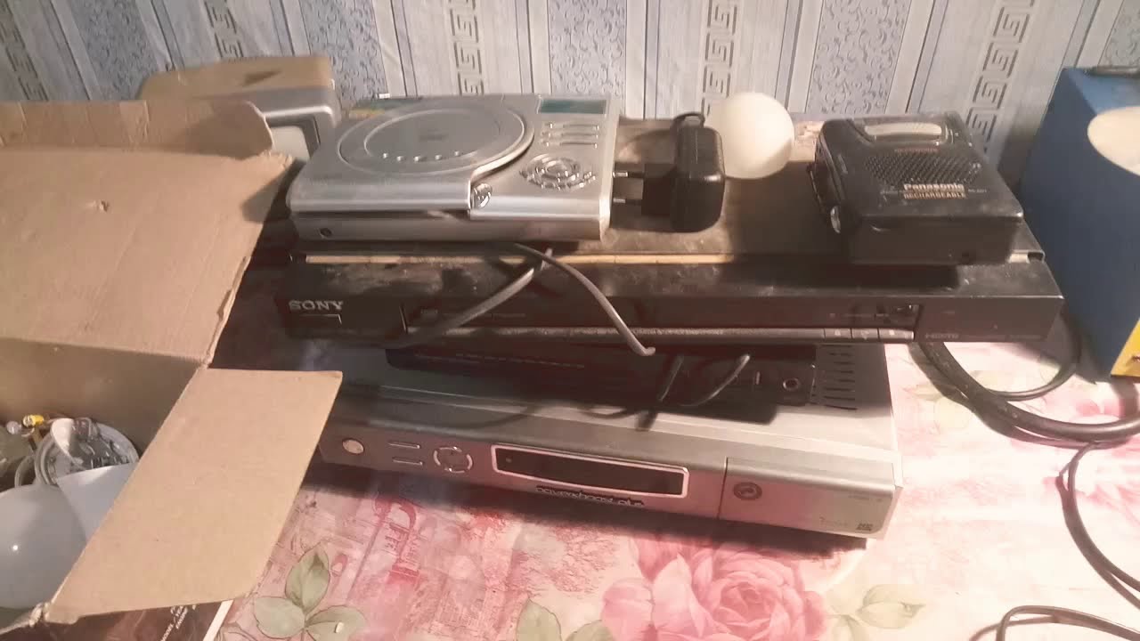 dvd BBK не читает диски . Сел лазер?
