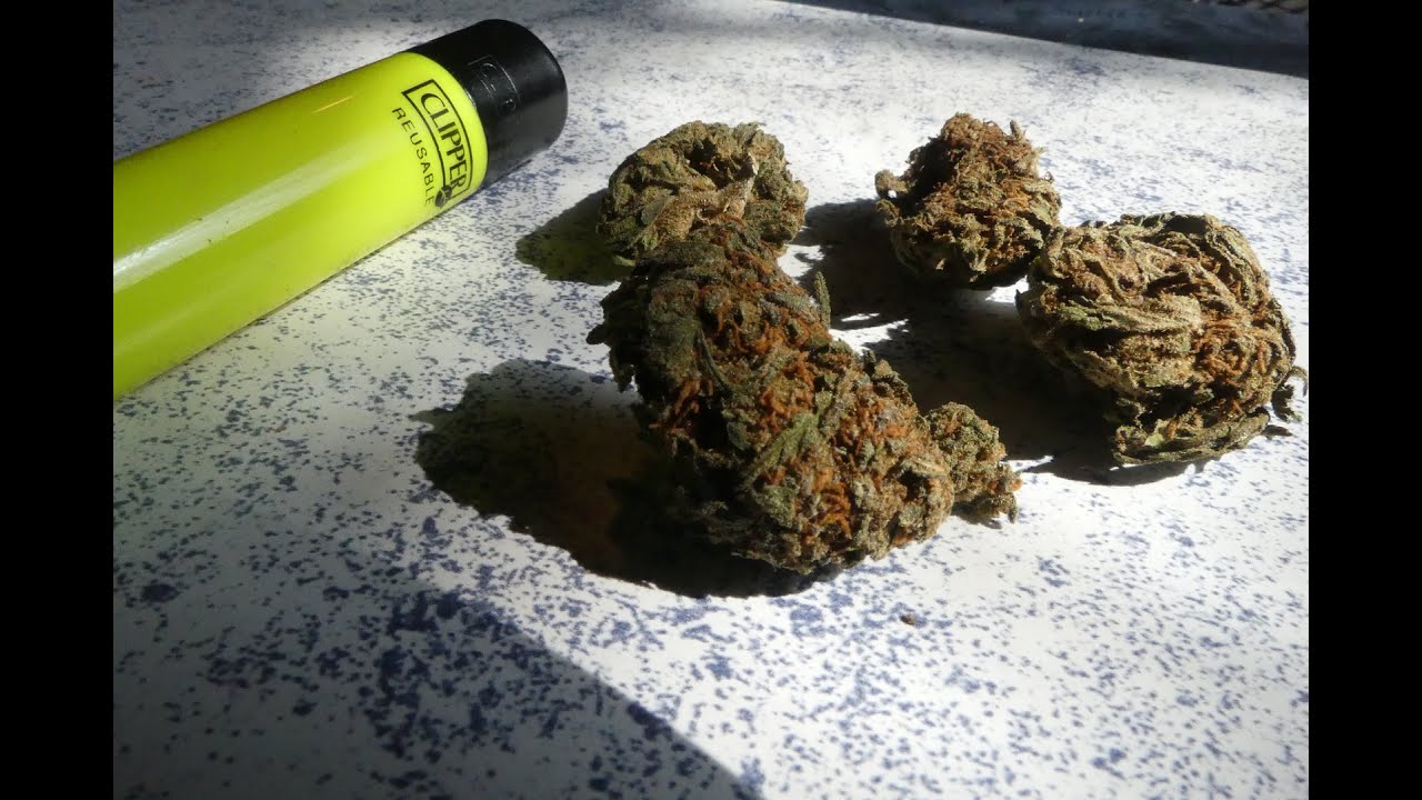 Strawberry - Lass CBD shop - (test complet dans la description)