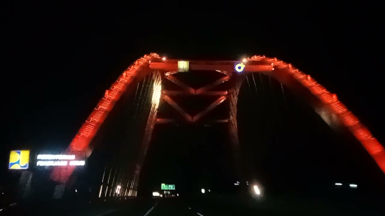 jembatan merah yang lagi viral  guys...