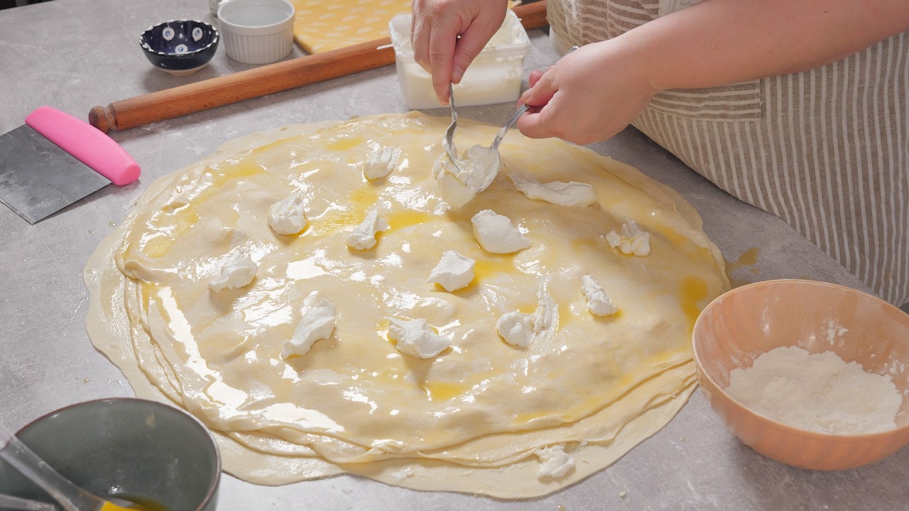 Замечательная деревенская пицца!😋 Не останется крошки!