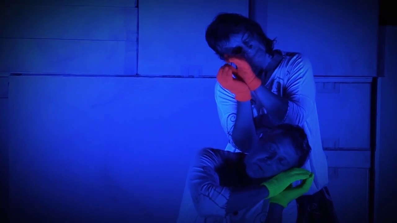 Mans Trailer. Espectacle per nadons. Teatre per bressol i cicle infantil