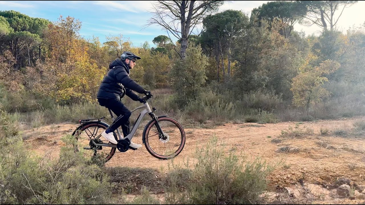 CE VTC ÉLECTRIQUE FAIT 20 KG 🏋️‍♂️ ! Je teste le KALKHOFF Entice Light