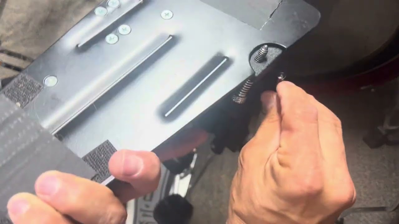 DW 3000 vs DW 9002 XF EXTENDED FOOTBOARD DOUBLE PEDAL COMPARISON & ADJUSTMENTS