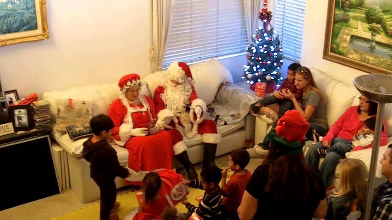 Santa & Mrs Claus Visit Gregory Family Child Care