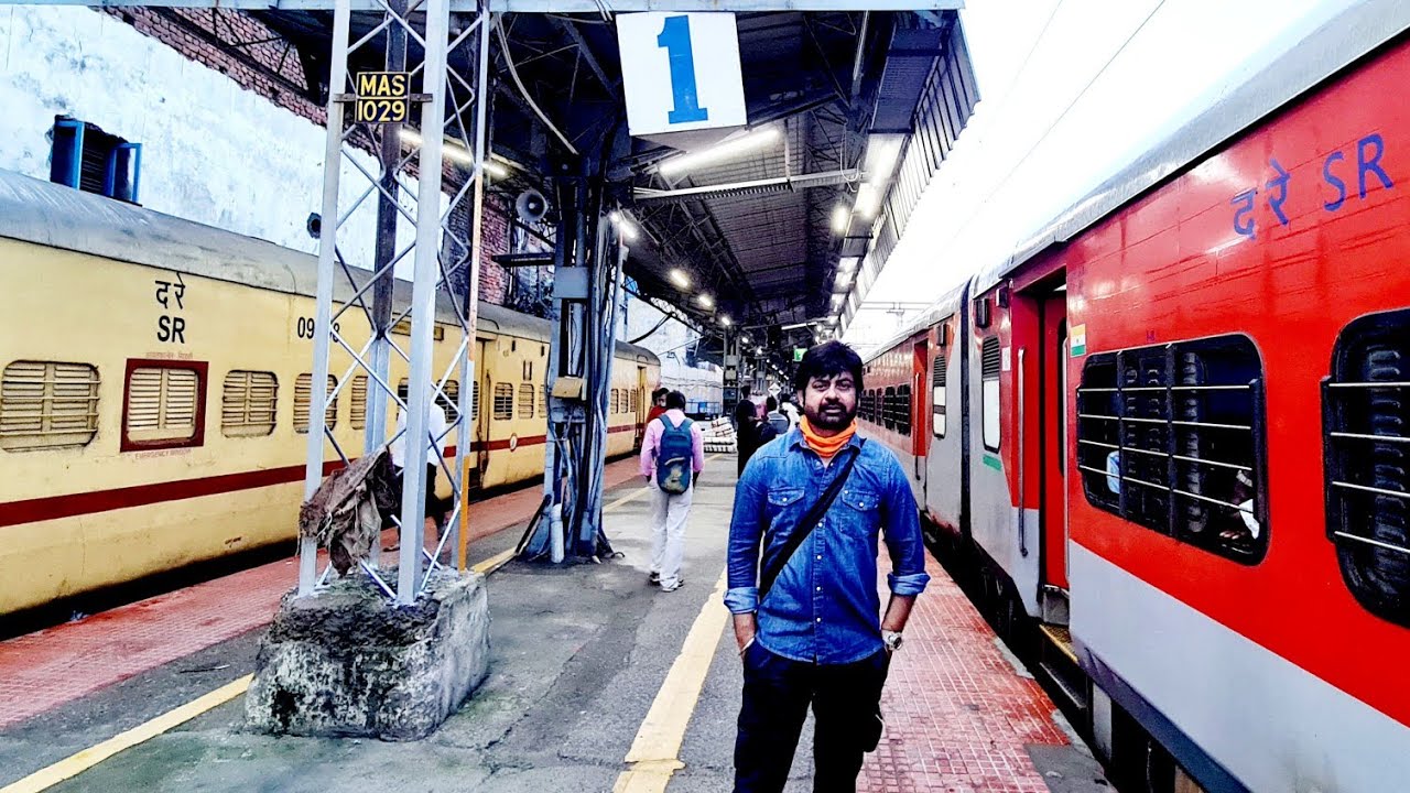 Jhansi Junction to Delhi in Chennai - Nizamuddin Duronto Express | Part -02 | travel with rishi