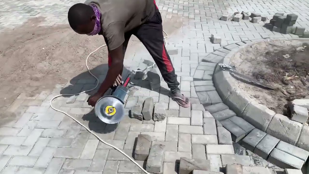 Building house in Tanzania - Landscaping Work