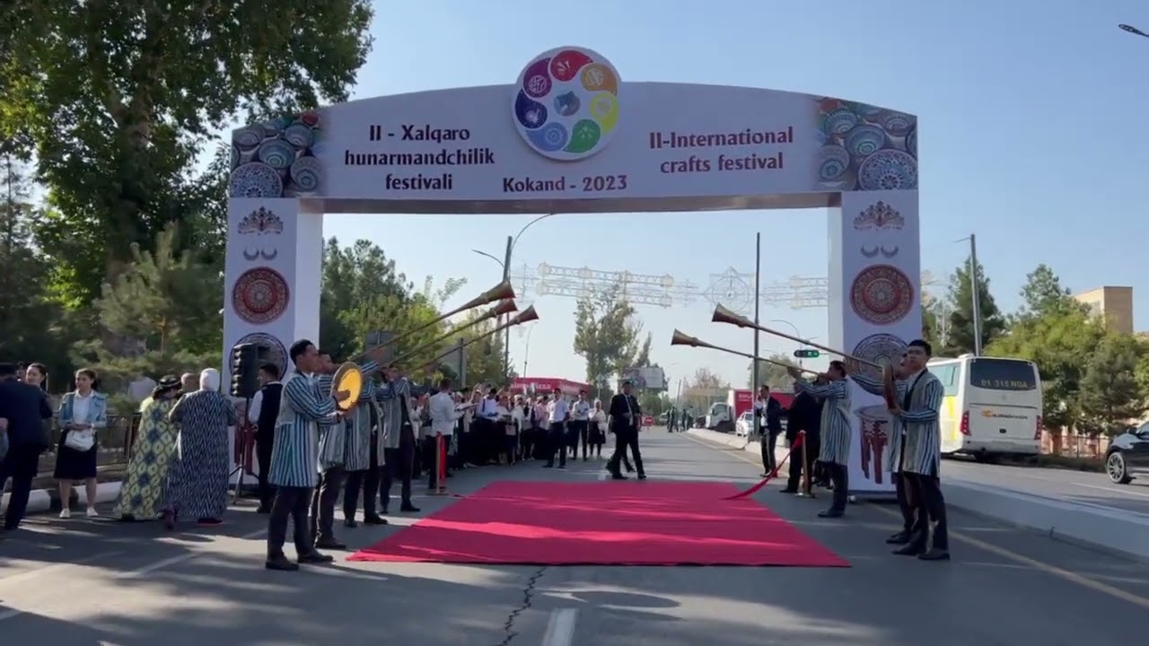 II &ldquo;Xalqaro hunarmandchilik festivali&rdquo; ochilish marosimiga bir necha daqiqalar qoldi