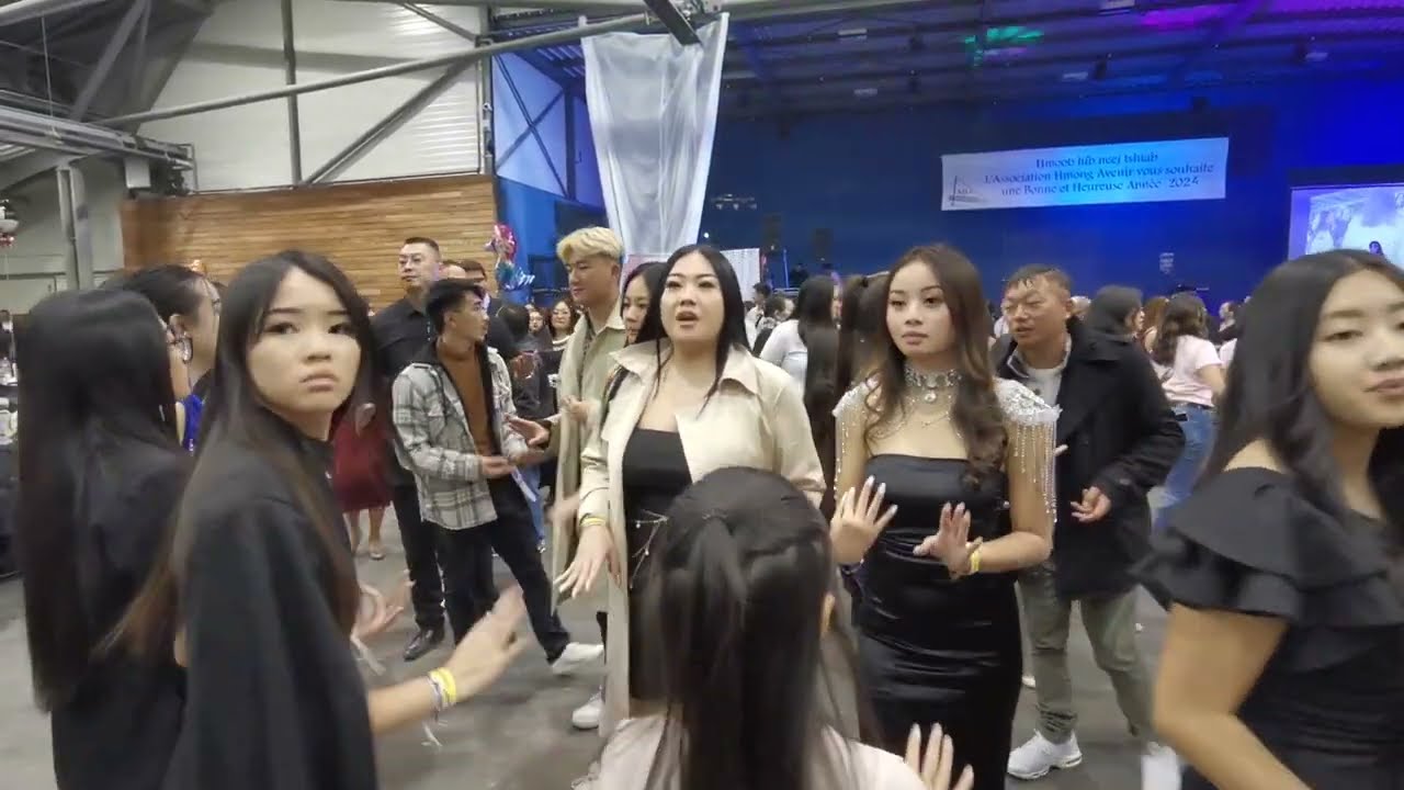 danse las voos Nouvel An Hmong français 2023 2024