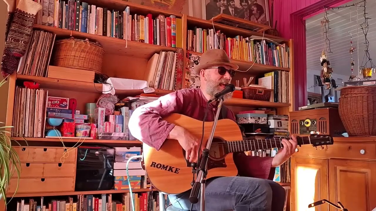 Time to talk ''Original Romke'' #singersongwriter #romke #tinydeskconcert
