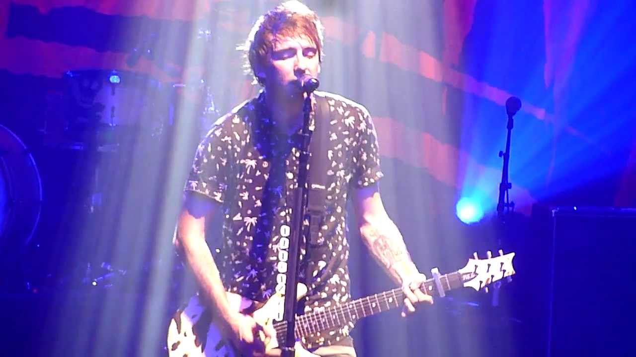 [HD] All Time Low - Remembering Sunday | 013, Tilburg