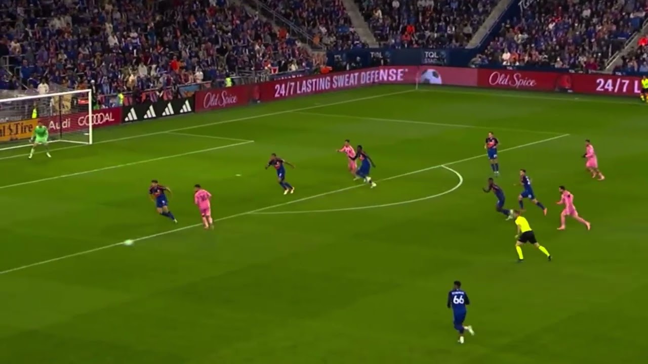 Generic Messi vs Real Messi