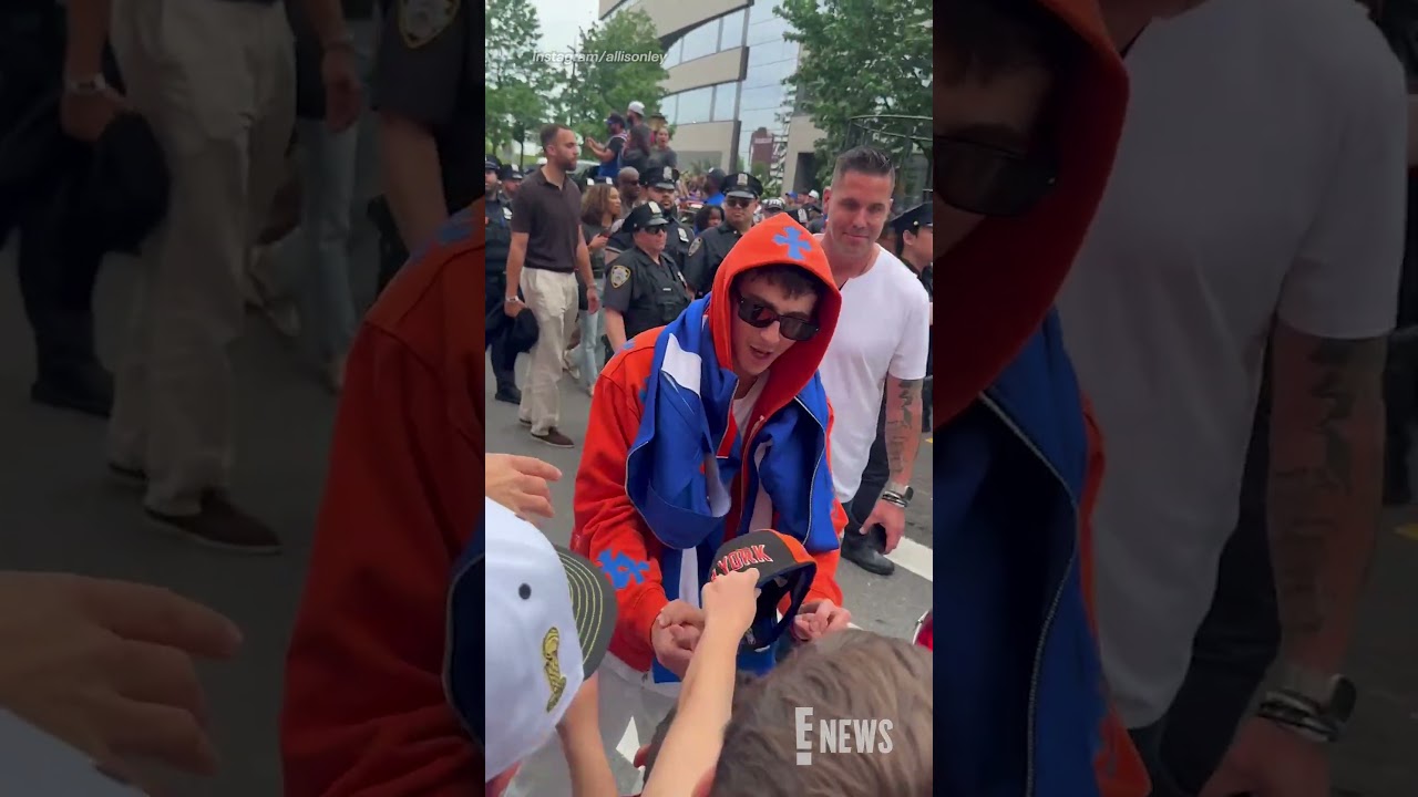 Better than the Oscars, Timoth&eacute;e Chalamet?🧡💙 (🎥: Instagram/allisonley)