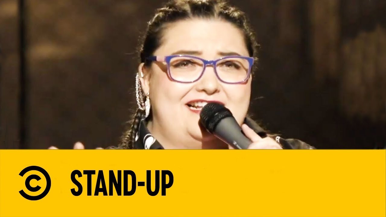 Alejandra Ley | Bar Central | Comedy Central M&eacute;xico