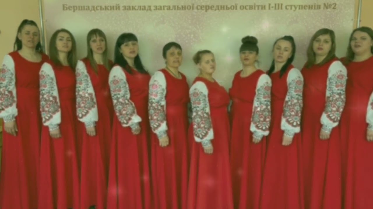 МАМИНІ ПІВОНІЇ