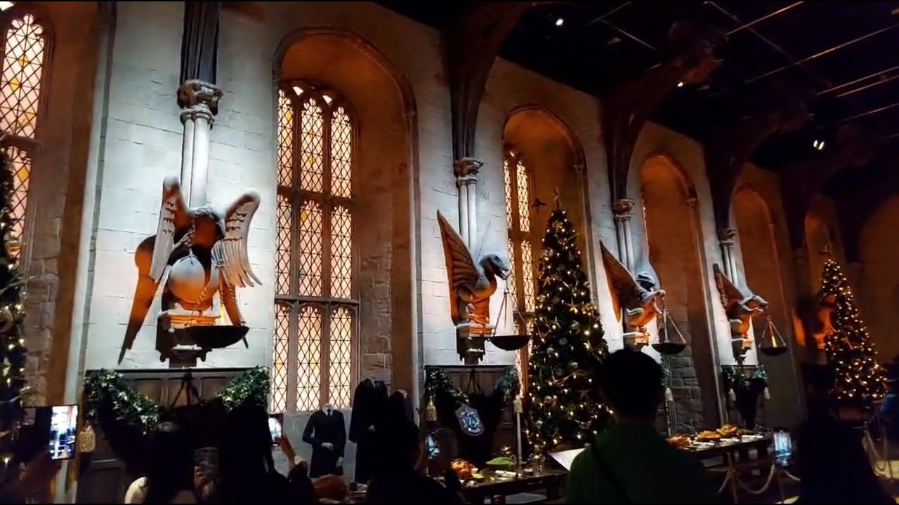 🏰 Hogwarts in the Snow: Warner Bros. Studio Tour Tokyo - The Making of Harry Potter || Japan 🧙‍♂️🪄