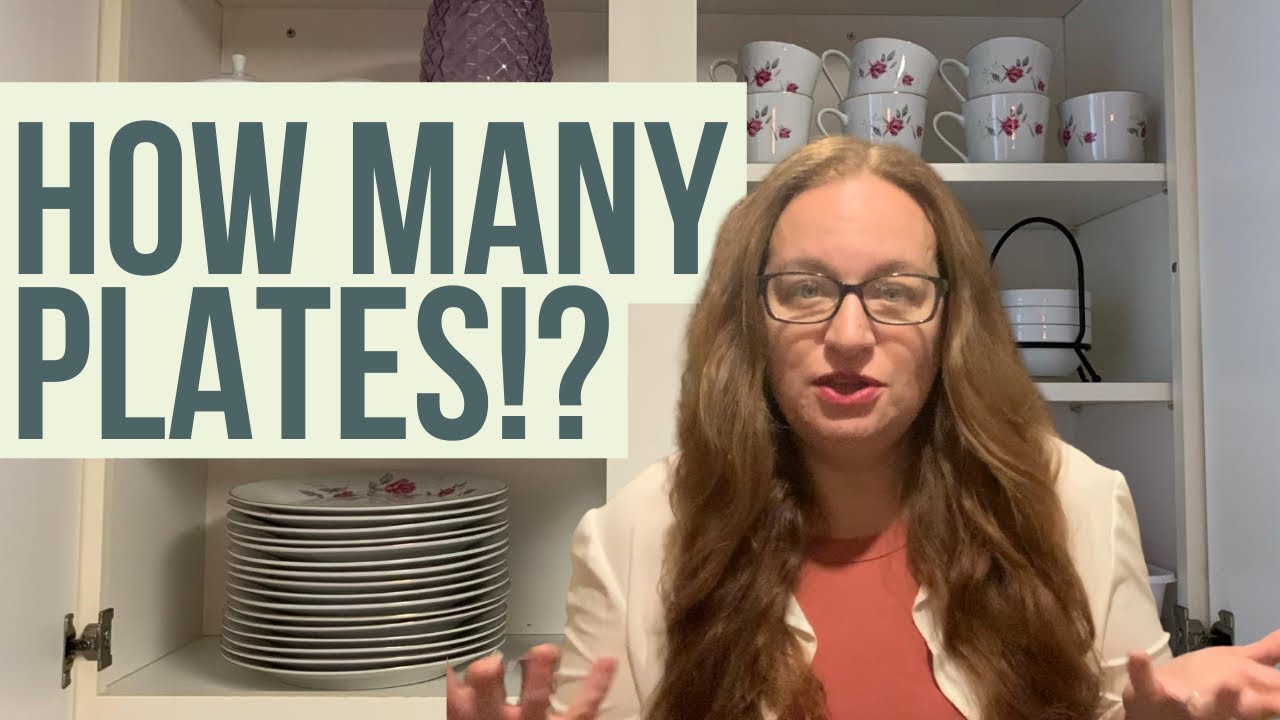 MINIMALIST KITCHEN || How many place settings do we need? [homemaking]